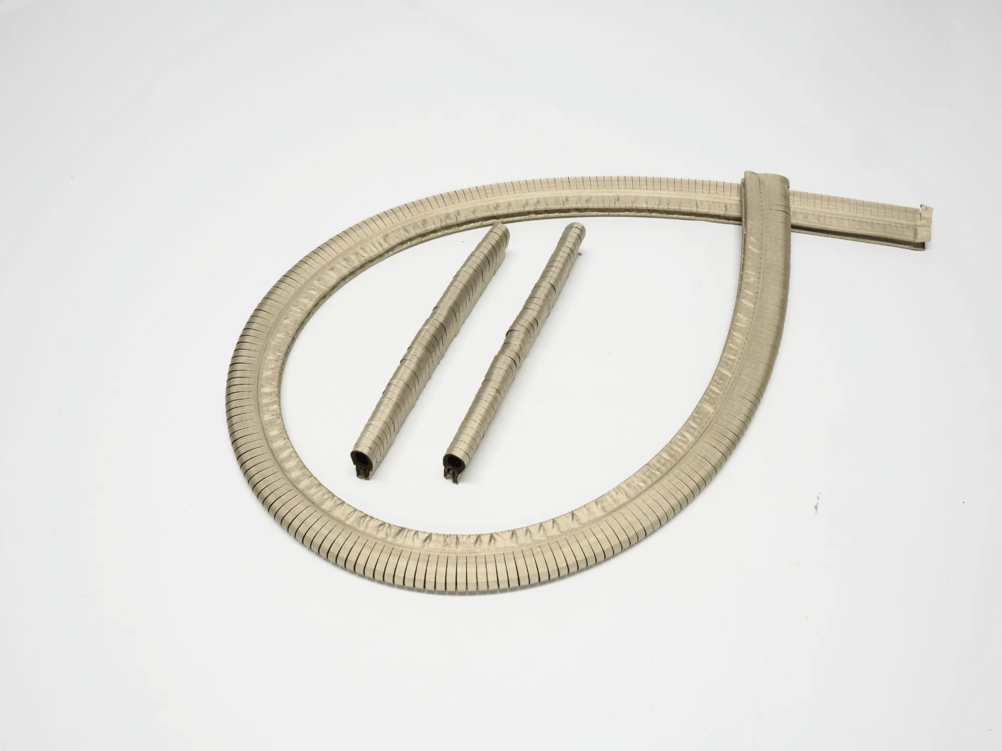 4910 Entryshield clip-on EMI RFI cable-entry profile
