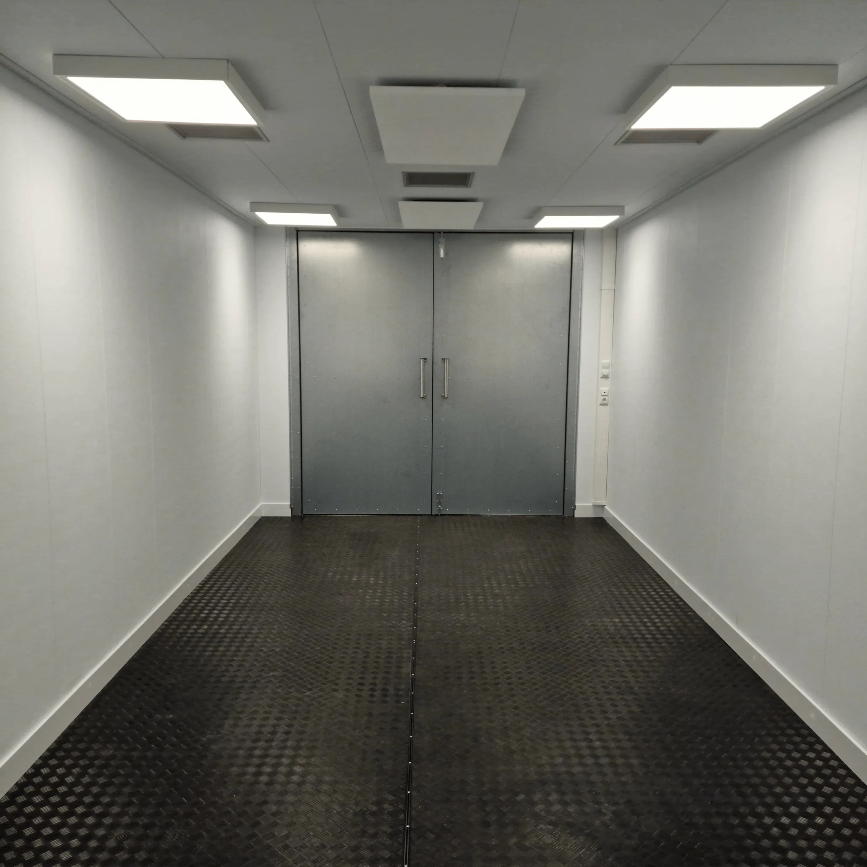 Project-card-afbeeldingen-website-Faraday-Doors.webp