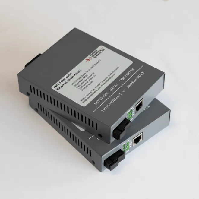 fiber-optic-ethernet-converter-set-icon4.webp